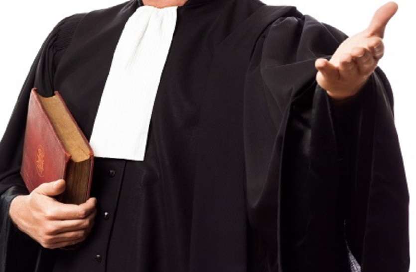 धनुषामा बलात्कार अभियोगमा अधिवक्ता प्रमोद राय पक्राउ