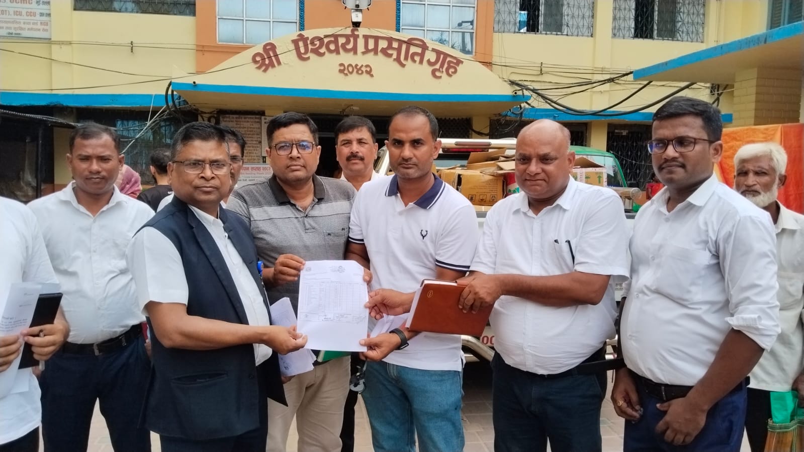 हैजा संक्रमितको उपचारका लागि प्रदेश सरकारद्वारा औषधि उपलब्ध