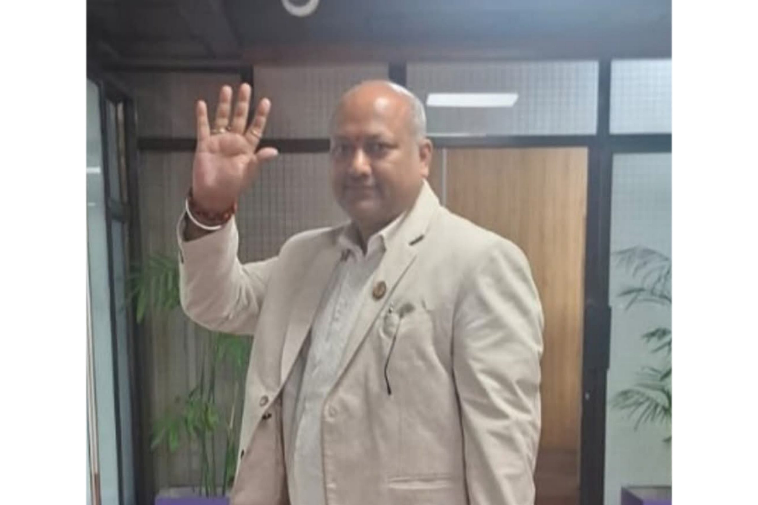 मधेश प्रदेशका मुख्यमन्त्री सिंह स्विट्जरल्याण्ड प्रस्थान