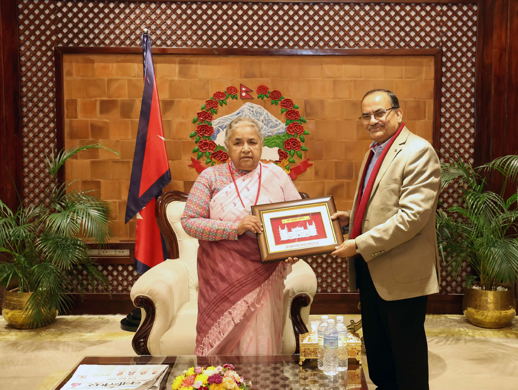 प्रधानमन्त्री कार्की र मधेश प्रदेश प्रमुख लाभबीच भेट