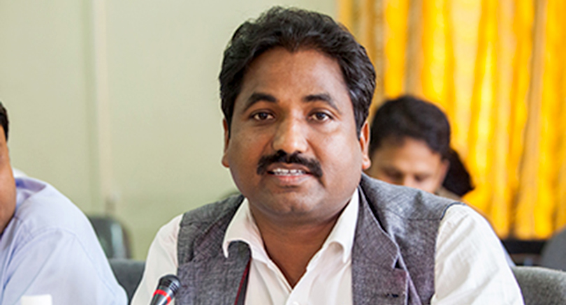 बालेनले विधि मासेर बल र संविधान छलेर सेनाको आडमा शासन गर्न खोजे : प्रभु साह