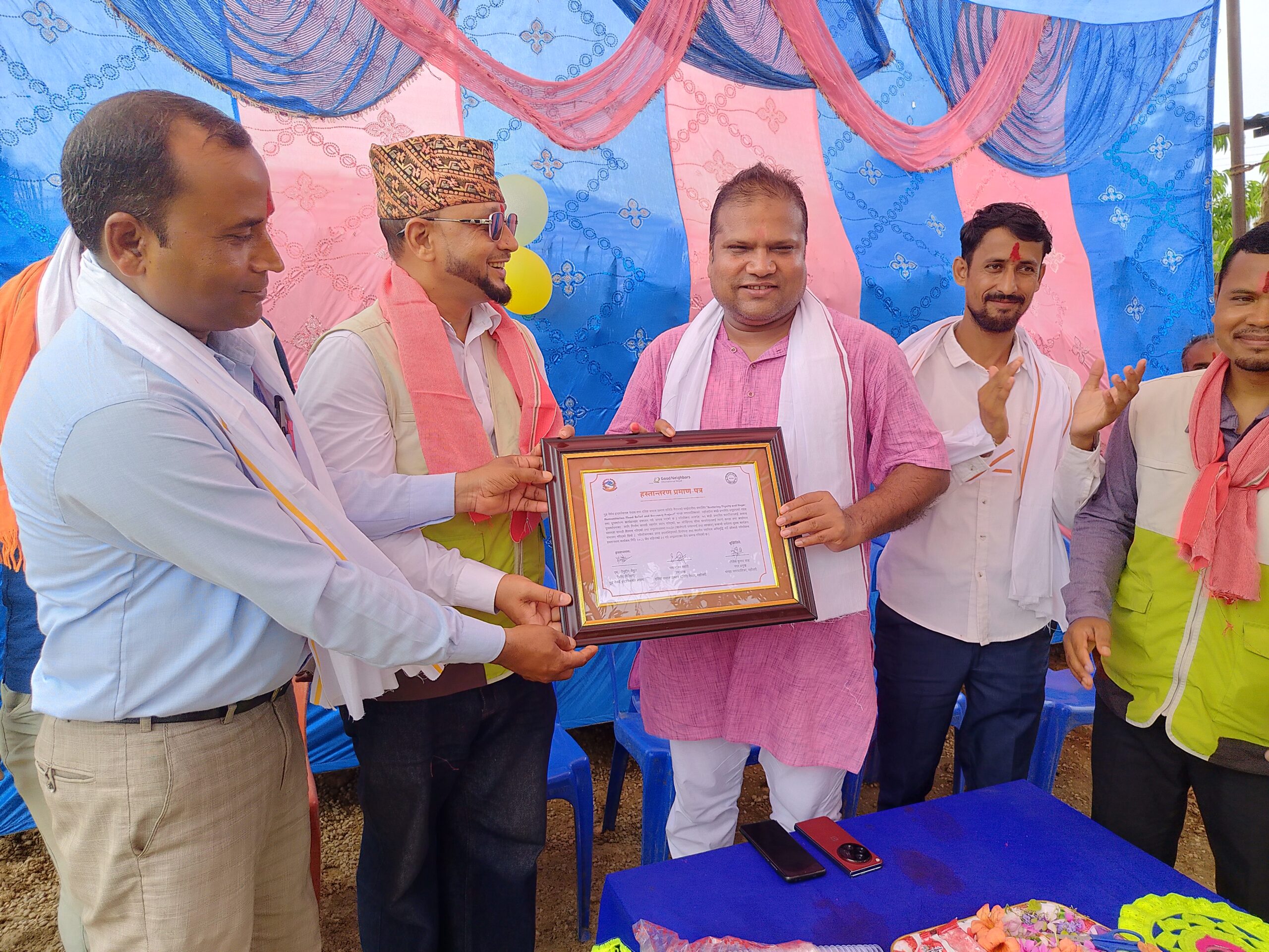 भंगहाका बाढीपीडित ७३ परिवारलाई नयाँ घर हस्तान्तरण