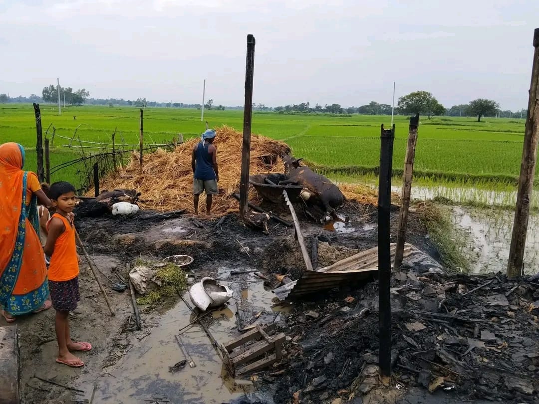 राजविराजमा भीषण आगलागी : घर, गोठ र चौपायासहित १५ लाखभन्दा बढीको क्षति