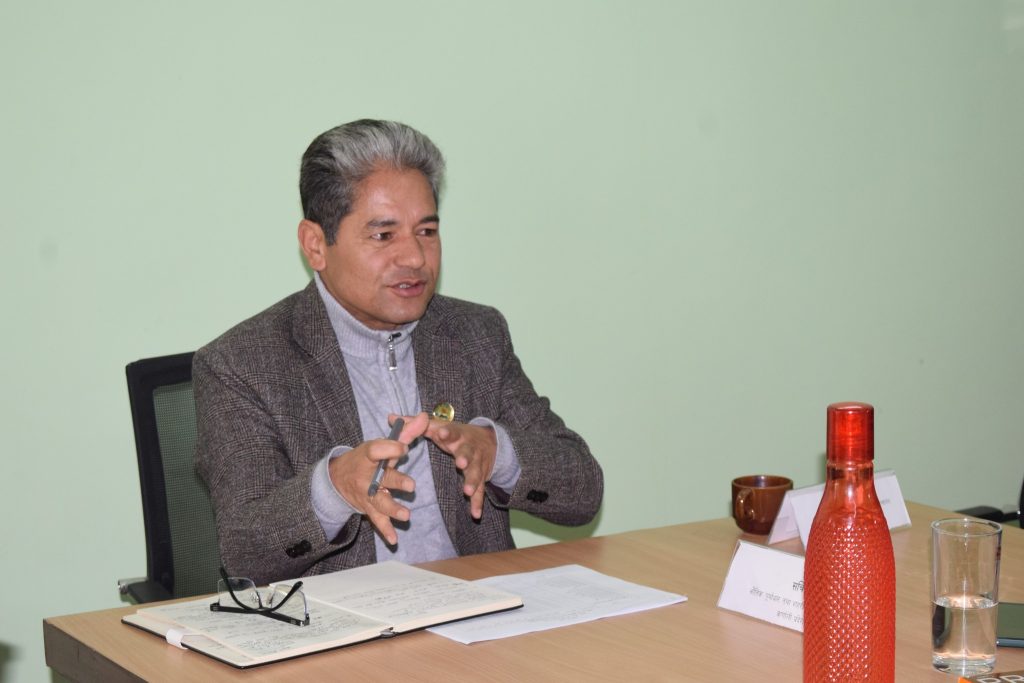 नेकपा कर्णालीमा किचलो, तीन मन्त्रीको शपथ रोकियो