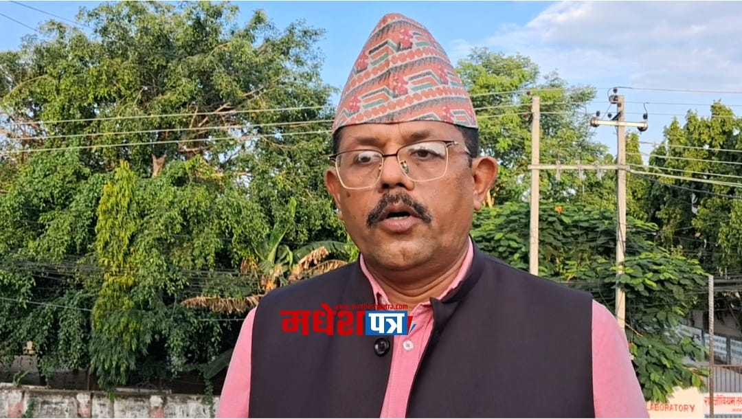 धनुषाका सीडीओलाई प्रश्न: गृहमन्त्री गुरुङले हिन्दु राष्ट्र कायम गर्ने सहमति गरेका हुन्?