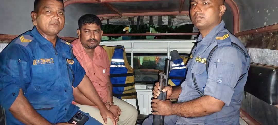 सामाजिक सञ्जालमार्फत चरित्रहत्या र धम्की दिएको आरोपमा सिरहाका मनोज कुमार महतो पक्राउ