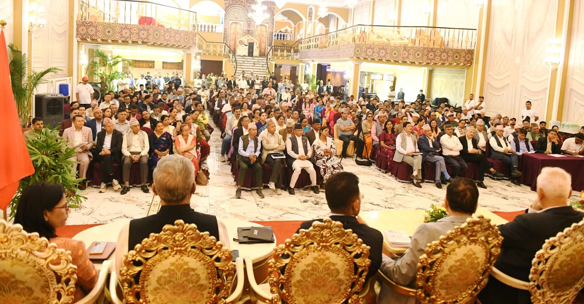 एमाले केन्द्रीय कमिटी बैठक आज पनि जारी